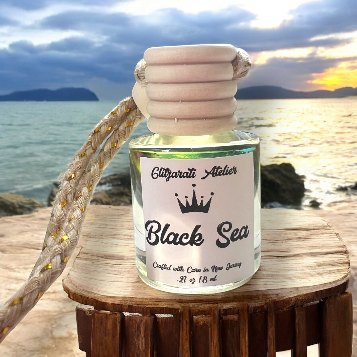 Black Sea Hanging Car Diffuser – Orange, Cinnamon & Eucalyptus Fusion | 8ml Glass Freshener by Glitzarati Atelier