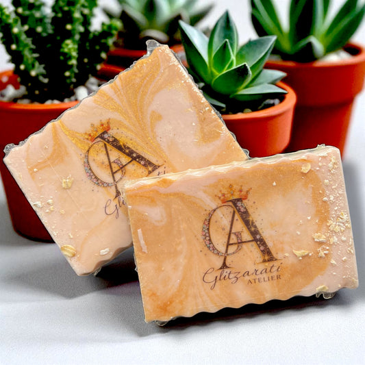Golden Oatmeal Bar – 2 oz Goat Milk Soap with Honey, Oats & Gold Mica | For Dry & Sensitive Skin | Glitzarati Atelier