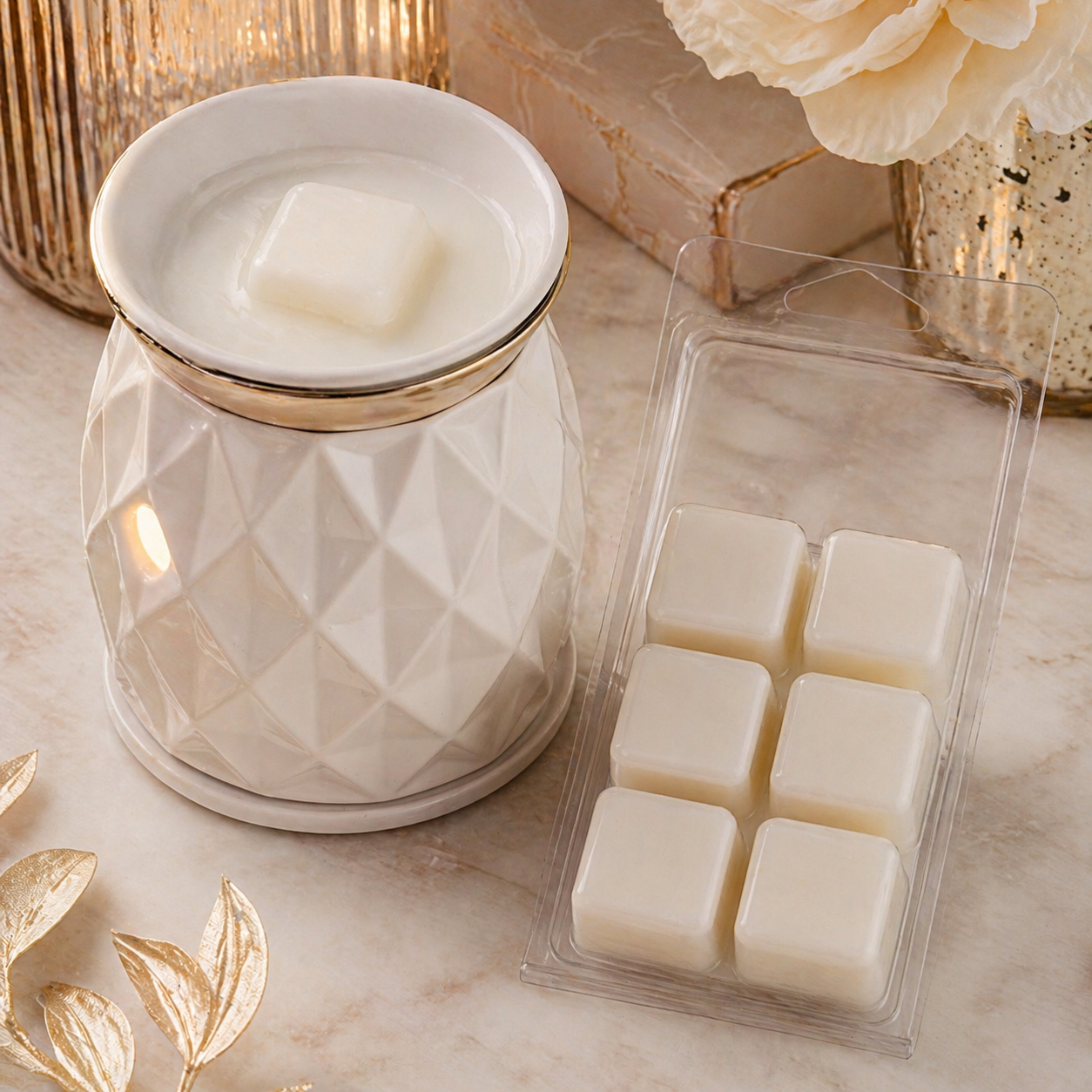 Egyptian Amber Wax Melt | Signature Luxe Blend | Jasmine, Tonka Bean, Sandalwood & Amber | 5 oz Clamshell | Glitzarati Atelier™