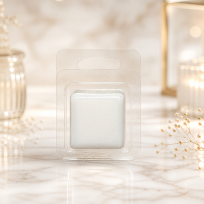 Love Aura | Signature Luxe Blend Wax Melt | Apple, Peach, Cherry Blossom & Soft Vanilla | 1 oz Clamshell | Glitzarati Atelier™
