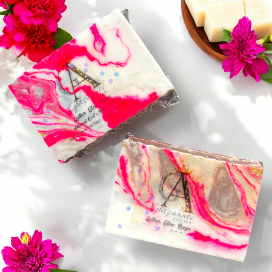 Strawberry Kiwi Clay Bar – Goat Milk Soap with Clays, Jojoba Beads & Oatmeal | Glitzarati Atelier